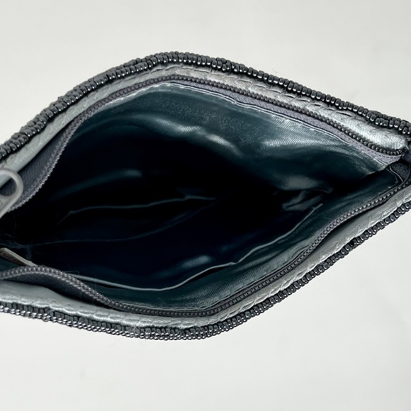 KENNETH COLE REACTION Small Silver Metallic Evening Bag with Beading - Picture 3 of 8